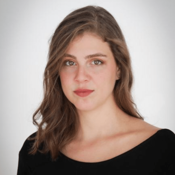 Julia Holoman